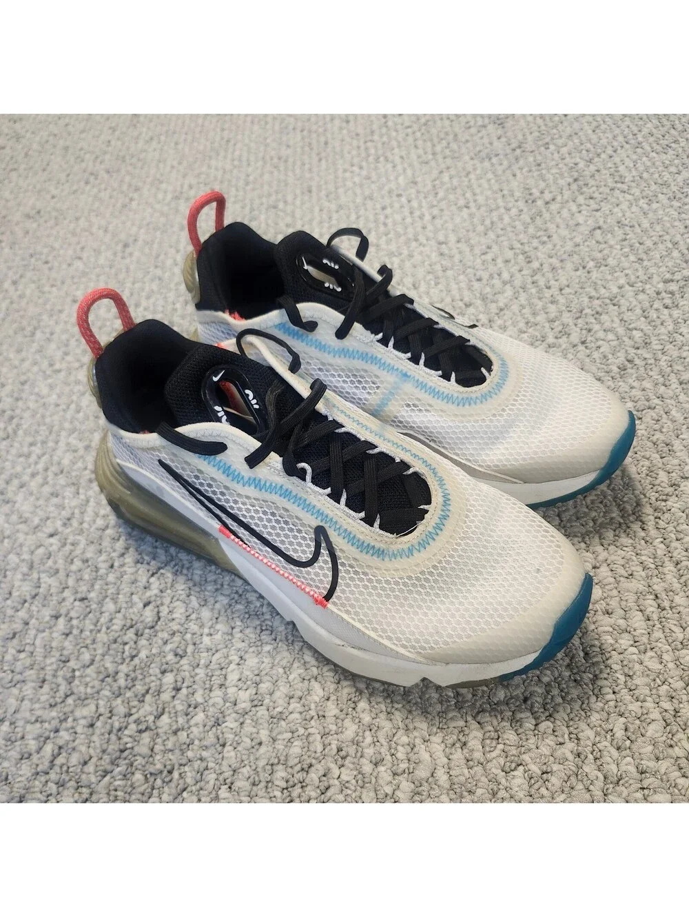 Nike Air Max 2090 Pure Platinum White and Blue Sneakers Size 6Y